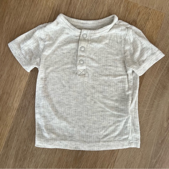 Carter’s Ribbed Baby Set - Picture 3 of 4